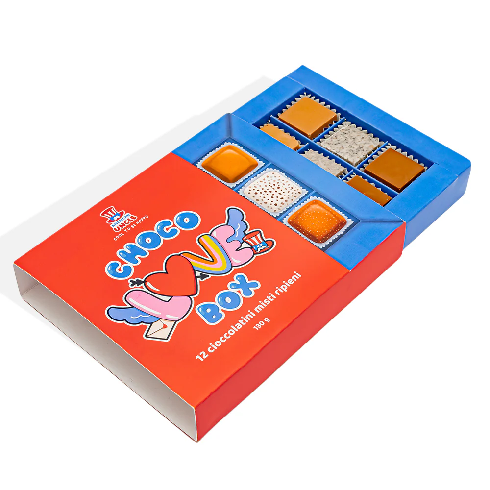Choco Love Box, scatola da 12 cioccolatini misti ripieni di burro di arachidi, toffee e cookies & cream da 130g - Image 2