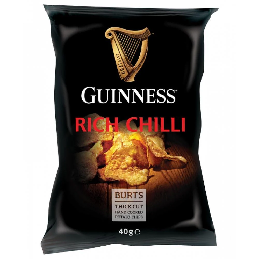 Guinness Rich Chilli Hand Cooked Potato Chips, patatine croccanti e leggermente piccanti aromatizzate al luppolo da 40g